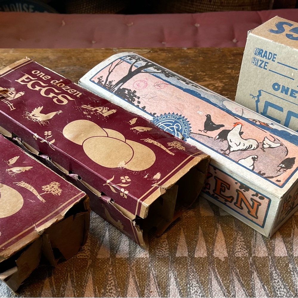 4 vintage egg cartoons 1950-1960s-free shipping